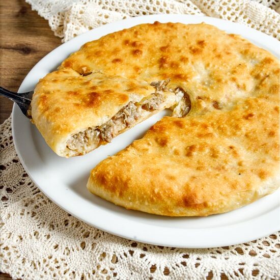 Пирог с мясом и капустой