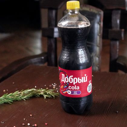 Кола