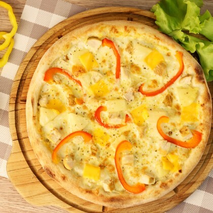 Пицца "Гавайская" с ананасами 30 см/630 г