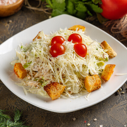 Салат «Цезарь с курицей»