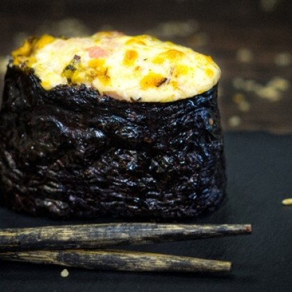 Запеченный Гункан с мидиями