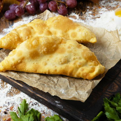 Чебуреки с сыром
