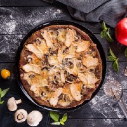 Пицца с курочкой и грибами