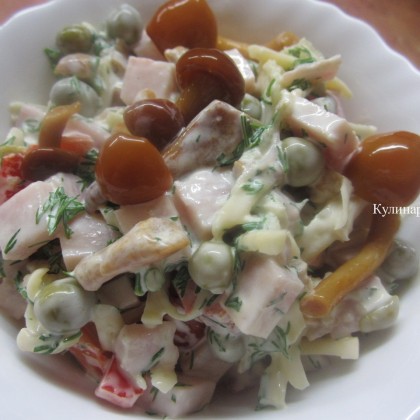 Салат «Курица-грибы»