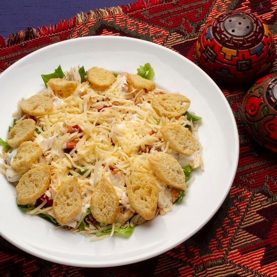 Цезарь с курицей
