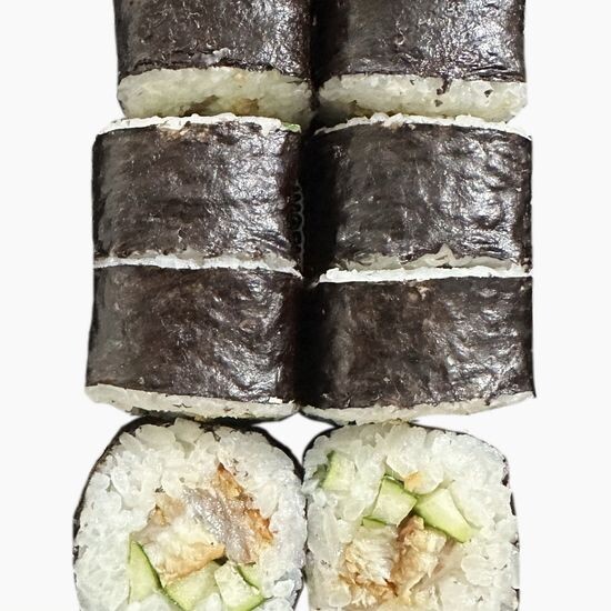 Ролл с угрём