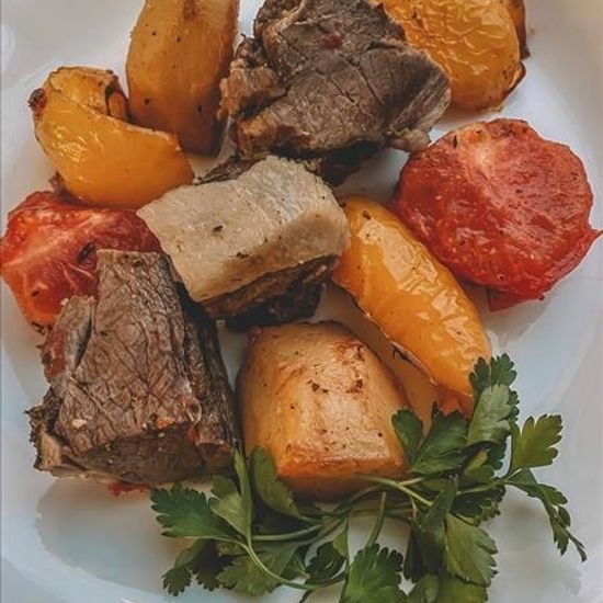 Баранина тушеная с овощами