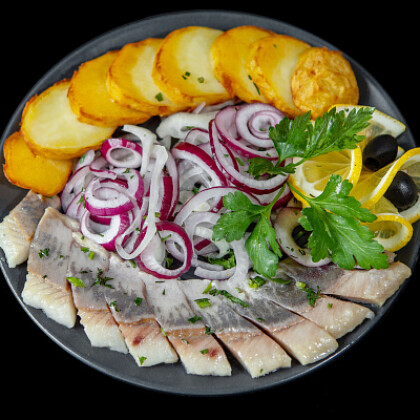 Балтийская сельдь с картофелем