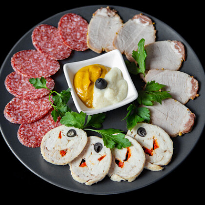 Мясное ассорти