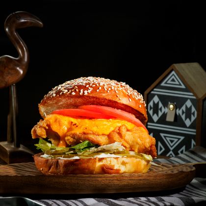 Чеддер Chicken бургер
