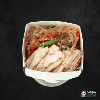 Рисовая лапша ВОК с курицей