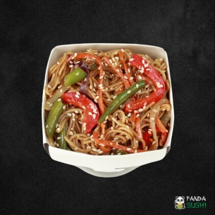 Яичная лапша ВОК с овощами