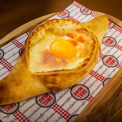 Хачапури по-аджарски
