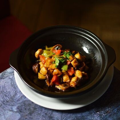 1065 Жареное куриное филе с шампиньонами