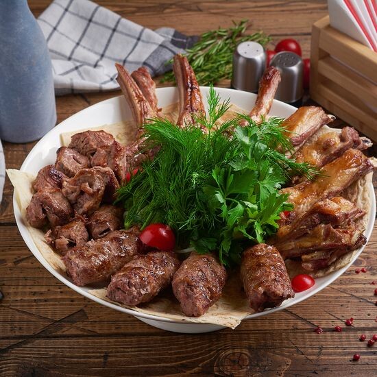 Ассорти шашлыков из баранины