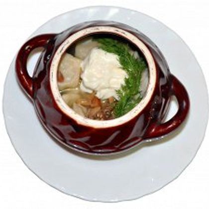 Пельмени в грибном бульоне