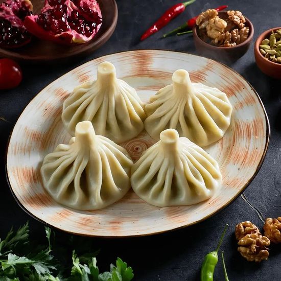 Хинкали с говядиной и свининой