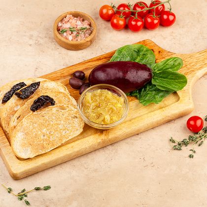 Паштет из куриной печени с конфитюром