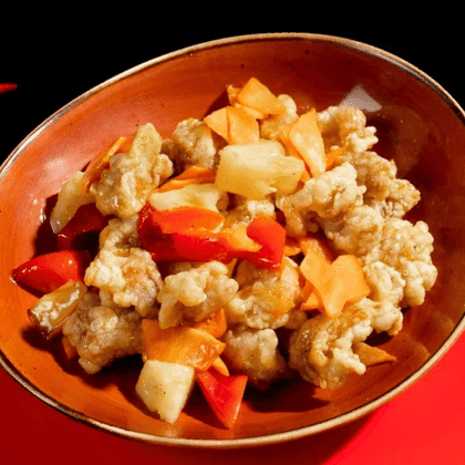 Кисло-сладкая свинина с ананасом