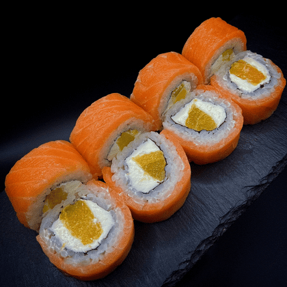 Ролл «Филадельфия с апельсином»