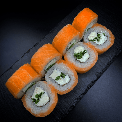 Ролл «Филадельфия Классическая с луком»