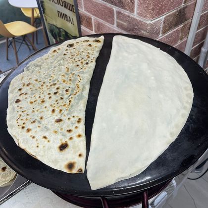 Лаваш с зеленью
