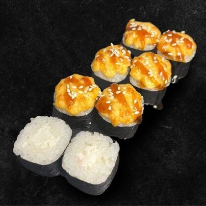 Маки запеченные с крабом 8 шт