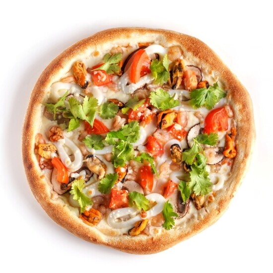 Пицца "Том-Ям" с креветками и кальмарами