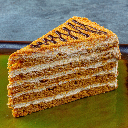 Торт «Медовик»