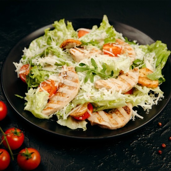Салат «Цезарь» с курицей