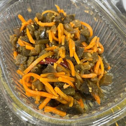 Баклажан с морковью по-корейски