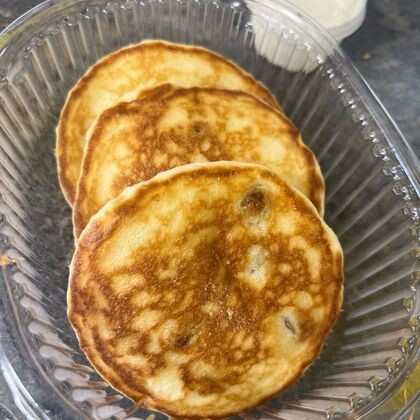 Оладьи с изюмом