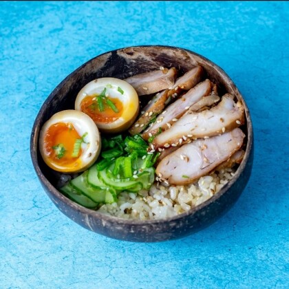 Сливочный рис с яйцом и курицей