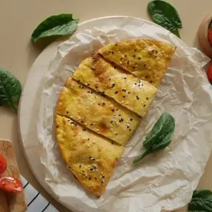 Кесадилья с курицей и халапеньо