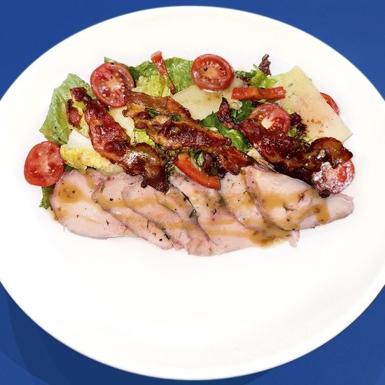Салат с куриной грудкой