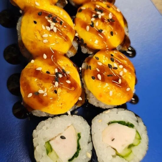 Ролл Запеченный с копченой курицей