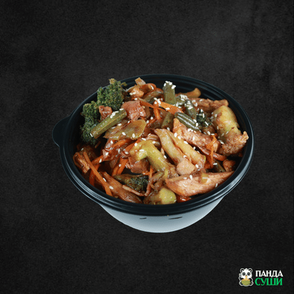 Салат "Теплый с курицей и беконом"