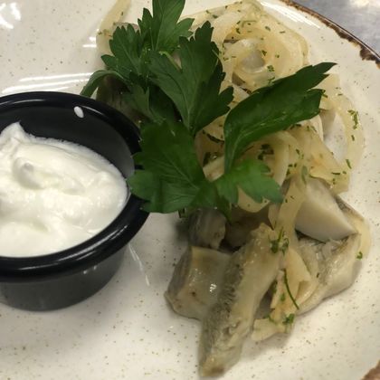 Груздочки с лучком и сметаной