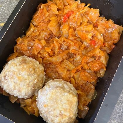 Ежики с тушеной капустой