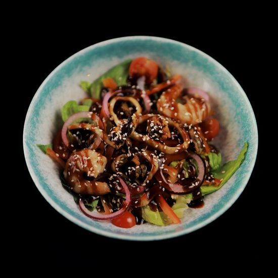 Салат с морепродуктами