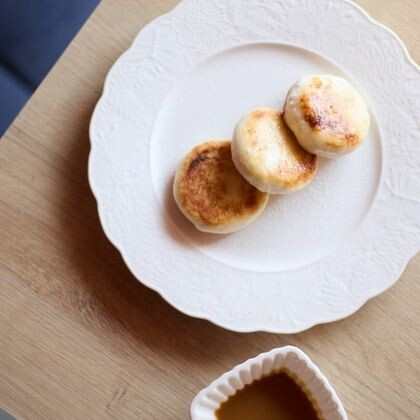 Сырники с карамелью