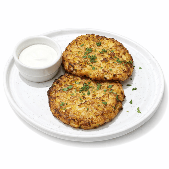 Драники с мясом и сметаной