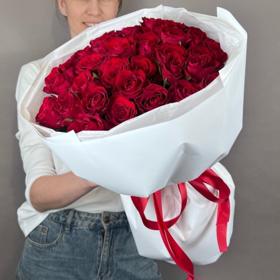 25 Роз Кения 40см