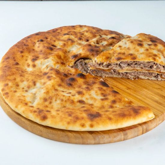 Осетинский пирог с мясом свинины