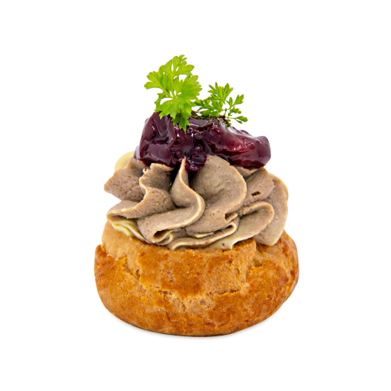 Профитроль с куриным паштетом и малиной
