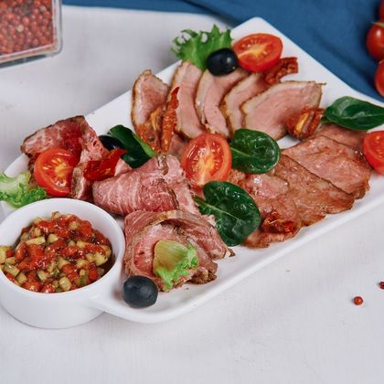 Мясное ассорти