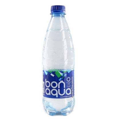 Вода с газом 0.5 л.