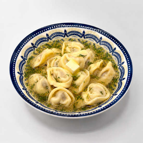 Пельмени с бульоном