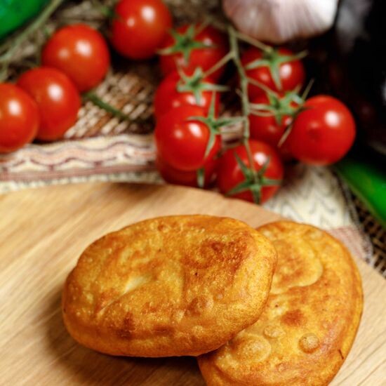 Мчади (кукурузная лепёшка)
