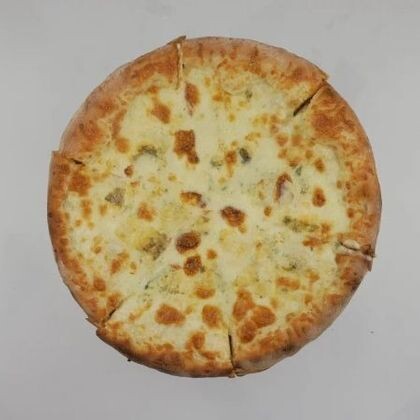 ЦЕЛАЯ  Пицца 4 сыра